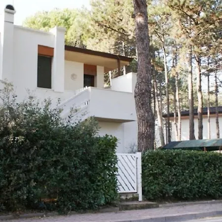 Charming In A Quiet Area Μπιμπιόνε