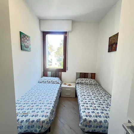 Charming In A Quiet Area Διαμέρισμα *